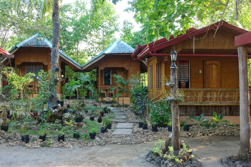 Palm Tree Guesthouse Siquijor Exterior photo